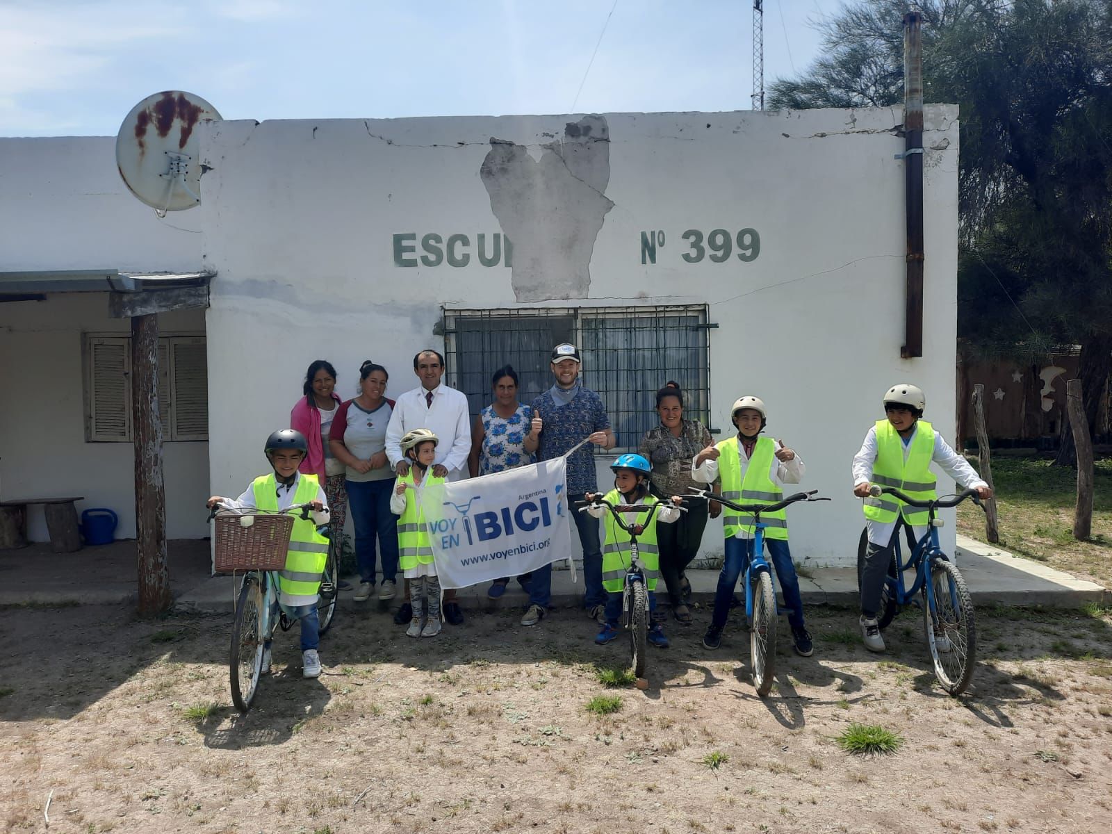 BANCOS DE BICIS EN ESCUELAS RURALES